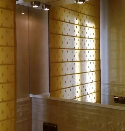 بيت ضيافة Granada 2*